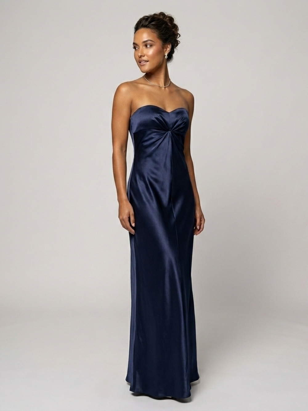 LAUNDRY by SHELLI SEGAL Navy Satin Evening Gown size 6